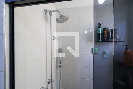 Banheiro da suíte de apartamento para alugar com 3 quartos, 84m² em Ponte Preta, Campinas