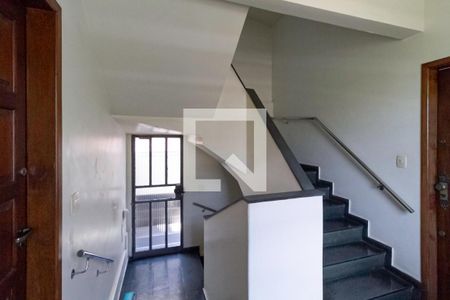 Apartamento à venda com 60m², 3 quartos e 1 vaga Apartamento à venda com 60m², 3 quartos e 1 vagaEntrada