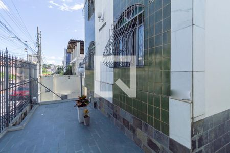 Apartamento à venda com 60m², 3 quartos e 1 vaga Apartamento à venda com 60m², 3 quartos e 1 vagaEntrada