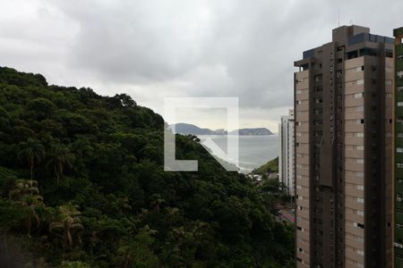 Vista de apartamento para alugar com 4 quartos, 135m² em Centro, Guarujá