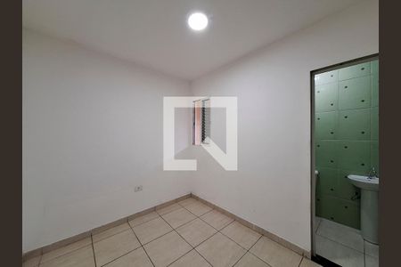 Quarto de casa para alugar com 1 quarto, 45m² em Vila Santista, São Paulo