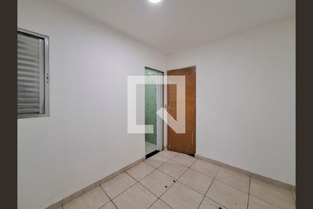 Quarto de casa para alugar com 1 quarto, 45m² em Vila Santista, São Paulo