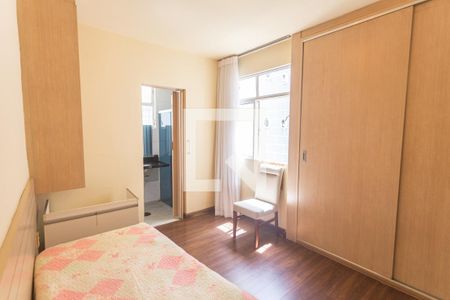 Suíte de apartamento para alugar com 4 quartos, 140m² em Coracao de Jesus, Belo Horizonte