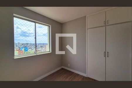 Quarto 1 de apartamento à venda com 3 quartos, 100m² em Grajaú, Belo Horizonte