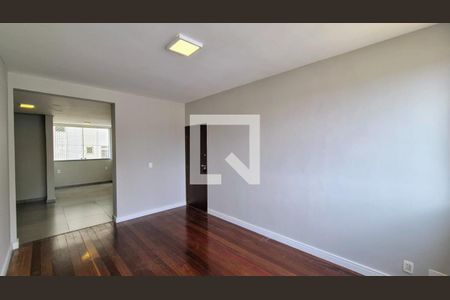 Sala de apartamento à venda com 3 quartos, 100m² em Grajaú, Belo Horizonte