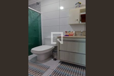 Casa para alugar com 160m², 4 quartos e 5 vagas Casa para alugar com 160m², 4 quartos e 5 vagasBanheiro da Suíte 1