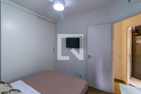 Quarto de apartamento à venda com 1 quarto, 42m² em Vila Suzana, São Paulo