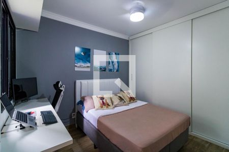 Quarto de apartamento à venda com 1 quarto, 42m² em Vila Suzana, São Paulo