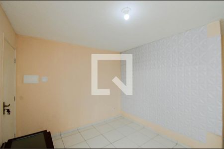 Sala de apartamento para alugar com 2 quartos, 48m² em Vila Alzira, Guarulhos