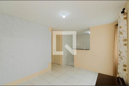 Sala de apartamento para alugar com 2 quartos, 48m² em Vila Alzira, Guarulhos