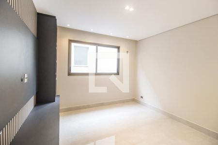 Sala de TV de casa de condomínio à venda com 4 quartos, 524m² em Centro Comercial Jubran, Barueri