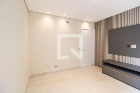 Sala de TV de casa de condomínio à venda com 4 quartos, 524m² em Centro Comercial Jubran, Barueri