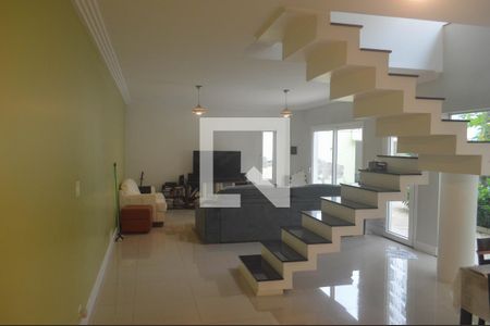 Sala de casa para alugar com 3 quartos, 470m² em Vila Carrão, São Paulo