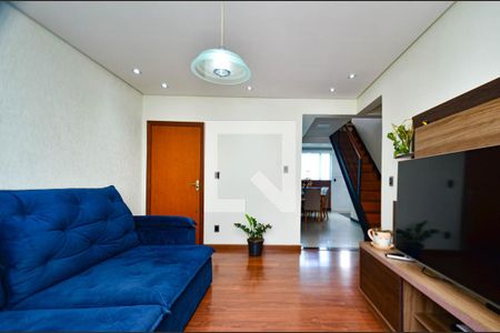 Sala de estar de apartamento à venda com 3 quartos, 101m² em Ipiranga, Belo Horizonte