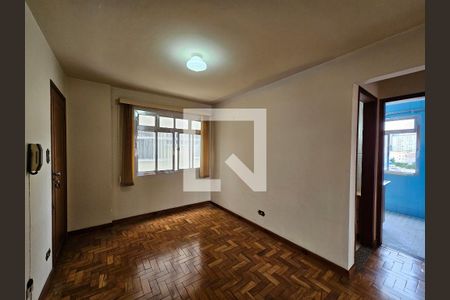 Sala de apartamento para alugar com 2 quartos, 50m² em Aclimação, São Paulo