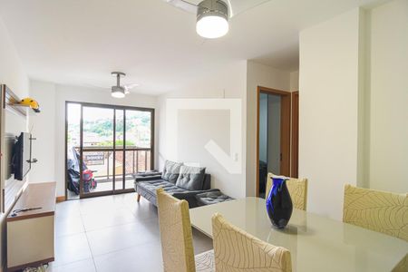 Sala de apartamento à venda com 2 quartos, 63m² em Piratininga, Niterói