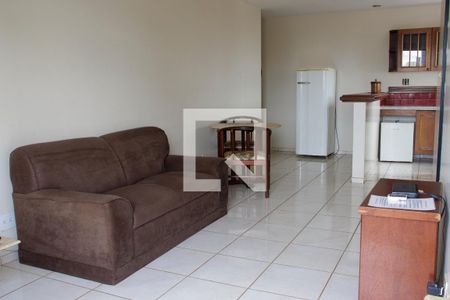 Sala de apartamento para alugar com 1 quarto, 52m² em Centro, Ribeirão Preto