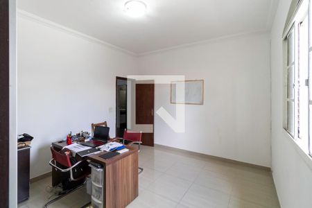 Quarto de casa à venda com 3 quartos, 420m² em Castelo, Belo Horizonte