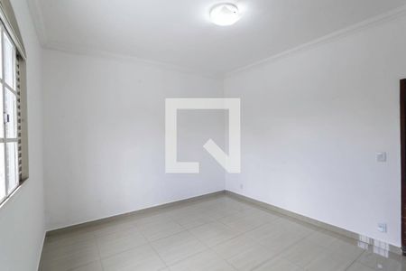 Quarto de casa para alugar com 3 quartos, 420m² em Castelo, Belo Horizonte