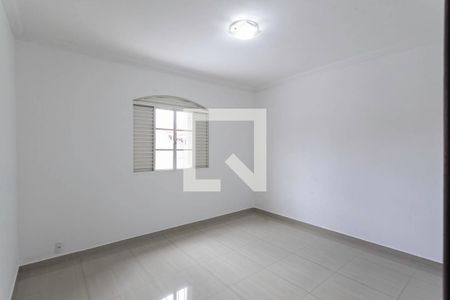 Quarto de casa para alugar com 3 quartos, 420m² em Castelo, Belo Horizonte