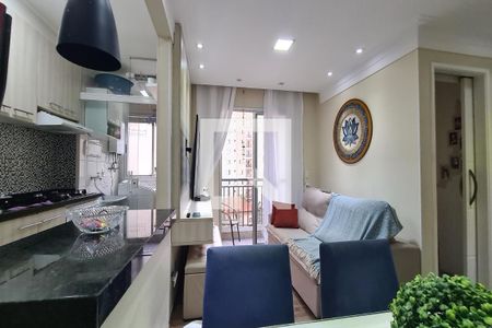 Sala de apartamento para alugar com 2 quartos, 48m² em Jardim Vila Formosa, São Paulo