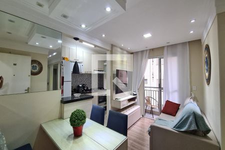 Sala de apartamento para alugar com 2 quartos, 48m² em Jardim Vila Formosa, São Paulo