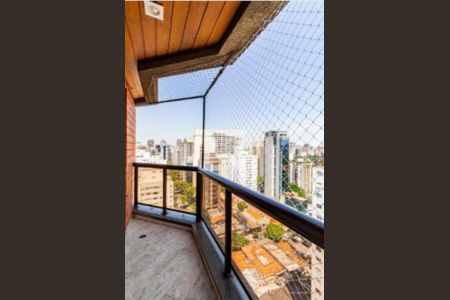 Foto 01 de apartamento à venda com 3 quartos, 200m² em Itaim Bibi, São Paulo