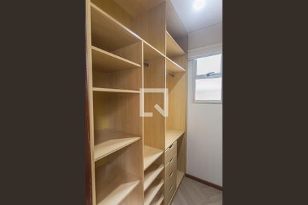 Closet da Suíte de apartamento para alugar com 3 quartos, 125m² em Sion, Belo Horizonte