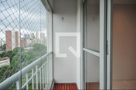 Varanda de apartamento para alugar com 2 quartos, 68m² em Jardim Londrina, São Paulo