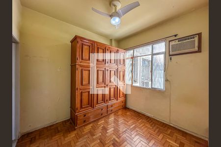 Quarto 1 de apartamento à venda com 1 quarto, 32m² em Catete, Rio de Janeiro