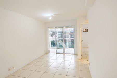 sala de apartamento para alugar com 2 quartos, 88m² em Freguesia (jacarepaguá), Rio de Janeiro