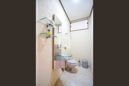 Lavabo de casa à venda com 4 quartos, 300m² em Chácara Santo Antônio (Zona Leste), São Paulo