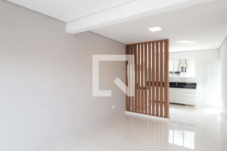 Sala de casa para alugar com 3 quartos, 150m² em Glória, Belo Horizonte