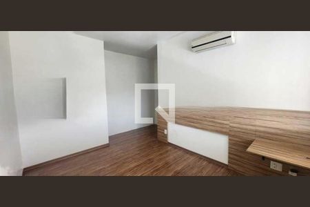 Apartamento à venda com 2 quartos, 80m² em Sampaio, Rio de Janeiro