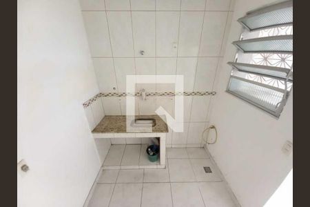 Casa à venda com 67m², 2 quartos e sem vaga