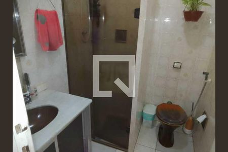 Casa à venda com 60m², 4 quartos e 1 vaga