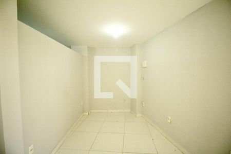 Sala de casa para alugar com 1 quarto, 25m² em Matatu, Salvador