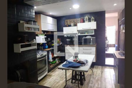 Casa à venda com 150m², 5 quartos e 2 vagas