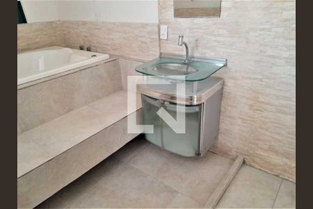 Casa de condomínio à venda com 144m², 3 quartos e 1 vaga