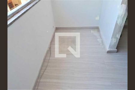 Casa de condomínio à venda com 144m², 3 quartos e 1 vaga