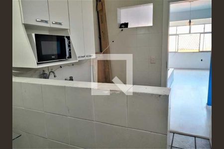 Casa de condomínio à venda com 144m², 3 quartos e 1 vaga