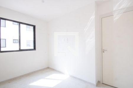 Suíte de apartamento para alugar com 2 quartos, 43m² em Veloso, Osasco