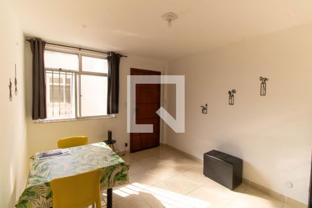 Sala de apartamento à venda com 2 quartos, 48m² em Barreto, Niterói