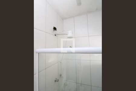 Banheiro de apartamento para alugar com 1 quarto, 35m² em Vila Nova Galvão, São Paulo