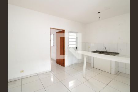 Sala de apartamento para alugar com 1 quarto, 35m² em Vila Nova Galvão, São Paulo