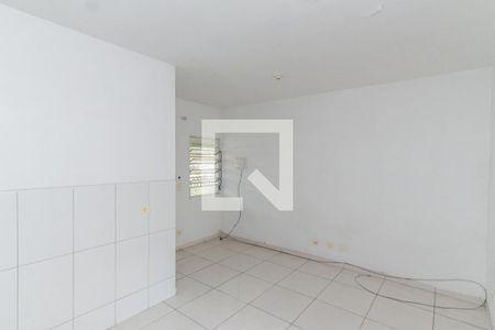 Sala/Cozinha de apartamento para alugar com 1 quarto, 35m² em Vila Nova Galvão, São Paulo