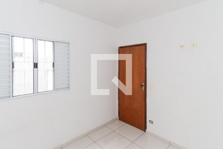 Quarto de apartamento para alugar com 1 quarto, 35m² em Vila Nova Galvão, São Paulo