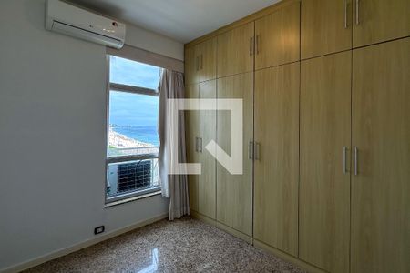 Quarto 01 de apartamento para alugar com 3 quartos, 180m² em Leblon, Rio de Janeiro