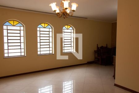 SALA de casa para alugar com 3 quartos, 180m² em Vila Joao Jorge, Campinas