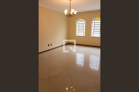 SALA de casa à venda com 3 quartos, 180m² em Vila Joao Jorge, Campinas